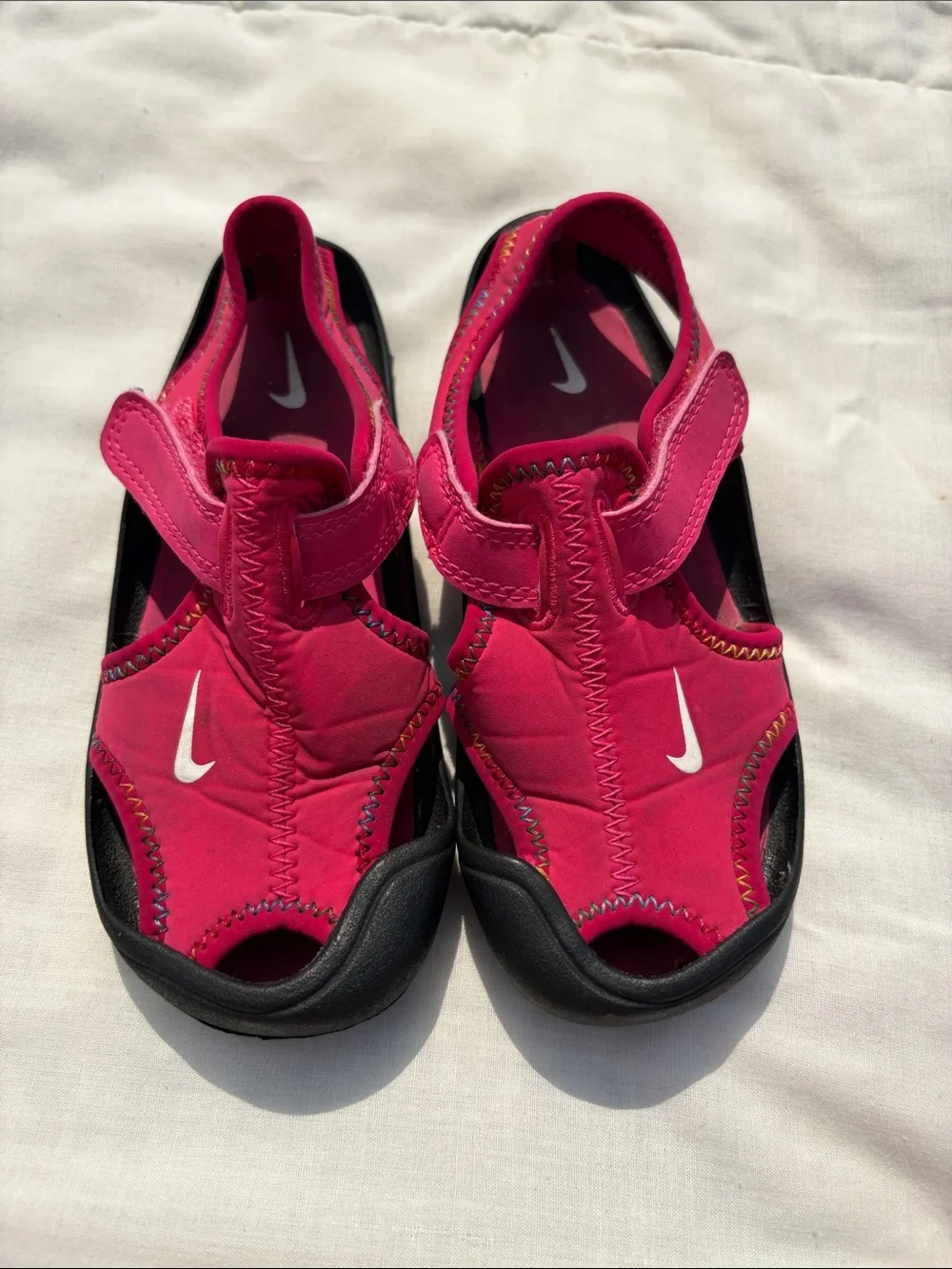 Nike Toddlers' Hot Pink Athletic Sandals with Black Soles